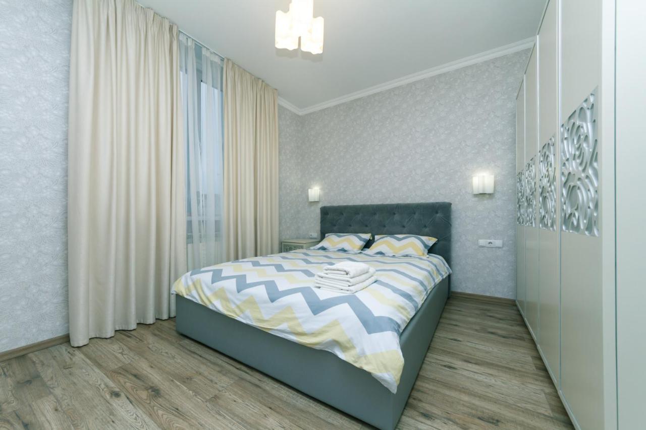 Лучшая Квартира В Броварах Brovary Exteriör bild